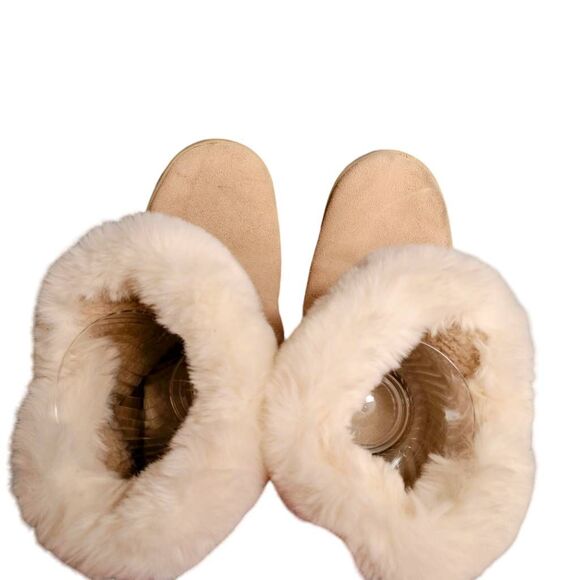 Canyon River Blues Neutral Tan Seude Rhinestone Studs Soft Comfy Winter Booties - Picture 9 of 15